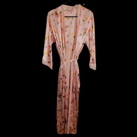 Cruz Pink Floral Robe.  Women's size Small.  NWOT - Picture 5 of 8